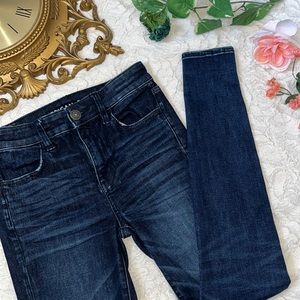 American Eagle Hi Rise Jeggings size 4 Next Level Stretch
